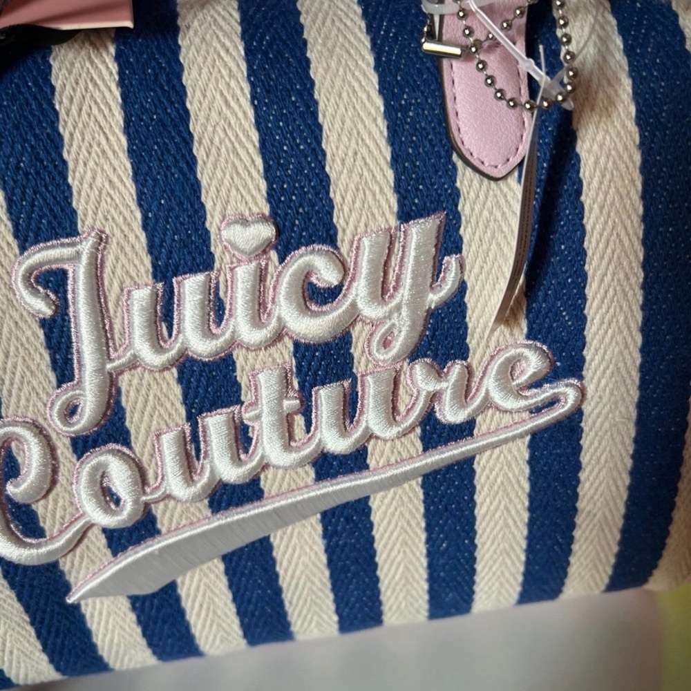🩷🍒Juicy couture free to be juicy speedy satchel - Picture 2 of 7
